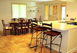Manchester rental dining room
